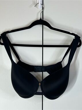 THIRDLOVE 34F Women’s Black Plunge Bra back closure